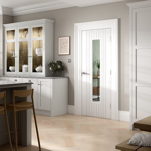 WHITE ARIA GLAZED CONTEMPORARY INTERNAL DOOR
