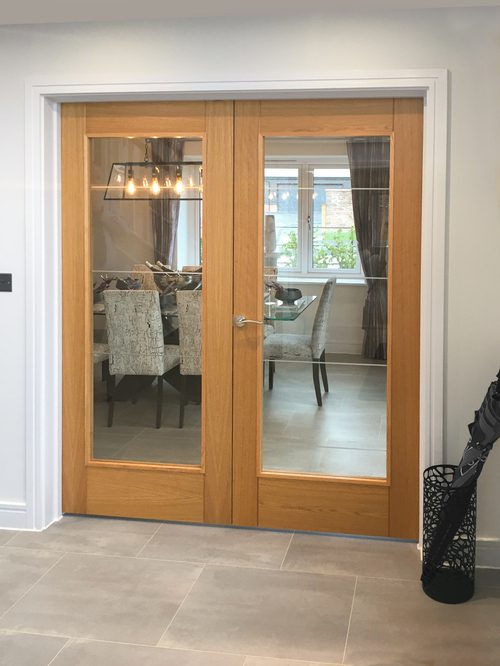 TIGRIS OAK FULL GLAZED PREFINISHED INTERNAL DOOR