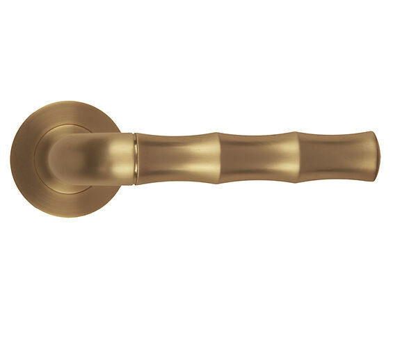 ZOO HARDWARE ROSSO MANIGLIE VASCO LEVER ON ROUND ROSE ANTIQUE BRASS - RM200AB (SOLD IN PAIRS)