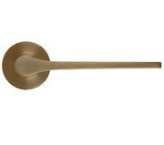 ZOO HARDWARE ROSSO MANIGLIE GIO LEVER ON ROUND ROSE ANTIQUE BRASS - RM210AB (SOLD IN PAIRS)