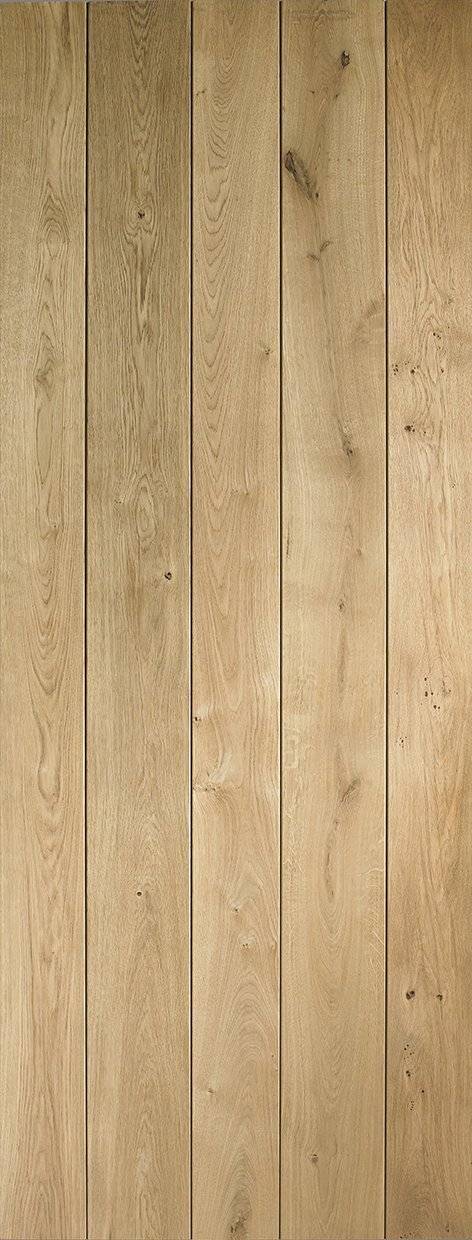 Vertical wooden panel with a natural finish