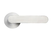 ZOO HARDWARE ZCS ARCHITECTURAL ATLAS LEVER ON ROUND ROSE SATIN STAINLESS STEEL – ZCS090SS (SOLD IN PAIRS)