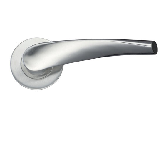 ZOO HARDWARE ZCS2 CONTRACT CURVED LEVER ON ROUND ROSE SATIN STAINLESS STEEL - ZCS2140SS (SOLD IN PAIRS)