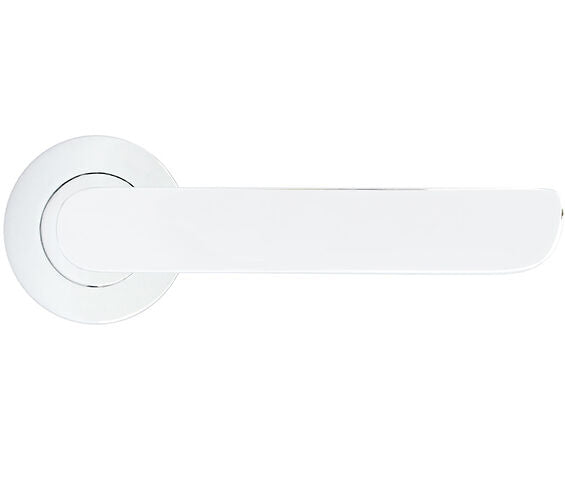 ZOO HARDWARE STANZA VALENCIA CONTRACT RANGE LEVER ON ROUND ROSE POLISHED CHROME - ZPA040-CP (SOLD IN PAIRS)