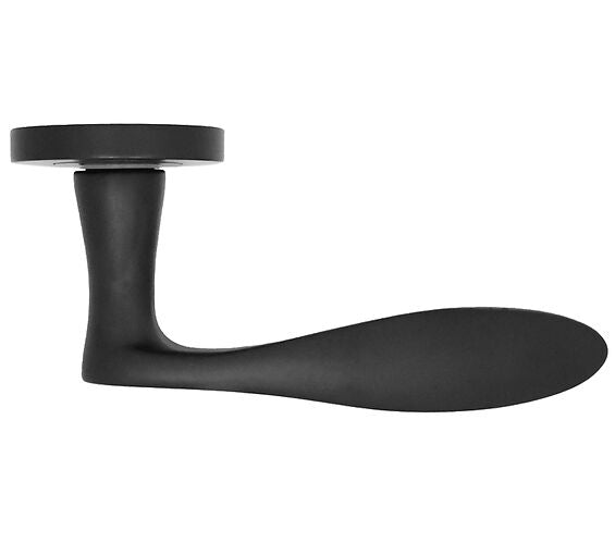 ZOO HARDWARE STANZA MERIDA CONTRACT RANGE LEVER ON ROUND ROSE MATT BLACK - ZPA070-MB (SOLD IN PAIRS)