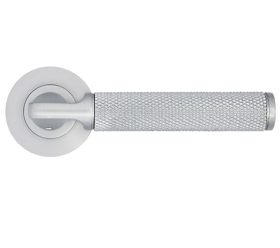 ZOO HARDWARE STANZA BILBAO CONTRACT RANGE LEVER ON ROUND ROSE SATIN CHROME – ZPA090-SC (SOLD IN PAIRS)