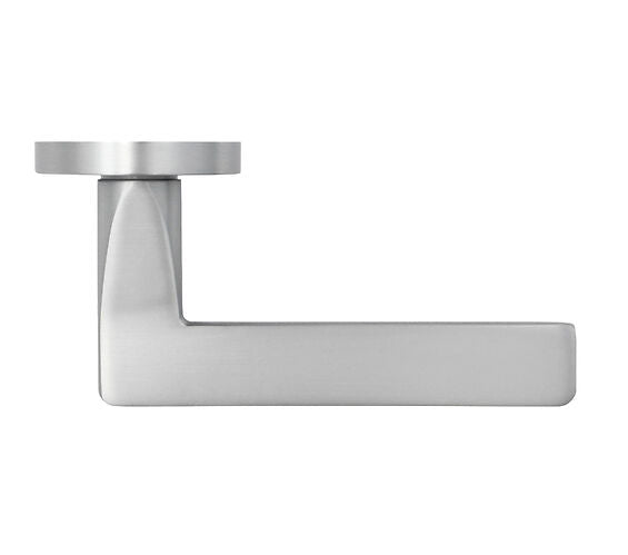 ZOO HARDWARE STANZA LEON CONTRACT RANGE LEVER ON ROUND ROSE SATIN CHROME - ZPA010-SC (SOLD IN PAIRS)