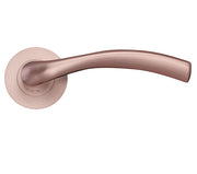 ZOO HARDWARE STANZA SIENA LEVER ON ROUND ROSE  TUSCAN ROSE GOLD - ZPZ050‑TRG (SOLD IN PAIRS)