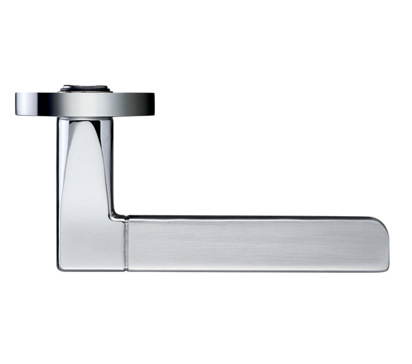 ZOO HARDWARE STANZA VENICE LEVER ON ROUND ROSE DUAL FINISH SATIN & POLISHED CHROME - ZPZ070SCCP (SOLD IN PAIRS)
