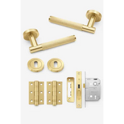 VELO LINEAR DOOR HANDLE ON ROSE – LOCK PACK – SATIN BRASS